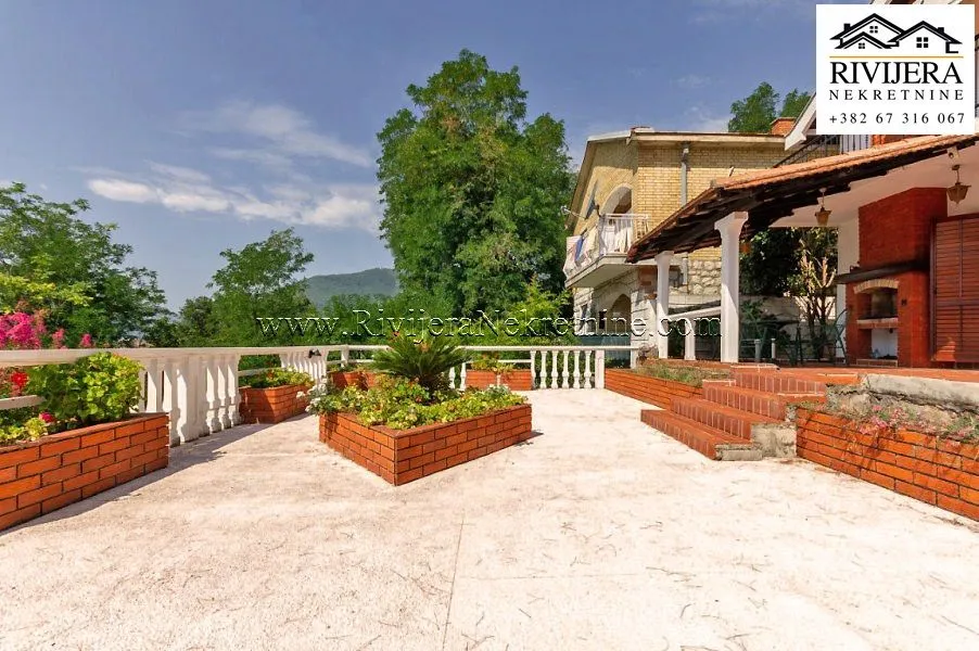 Prodaja, kuća, 184m², Bijela, Herceg Novi
