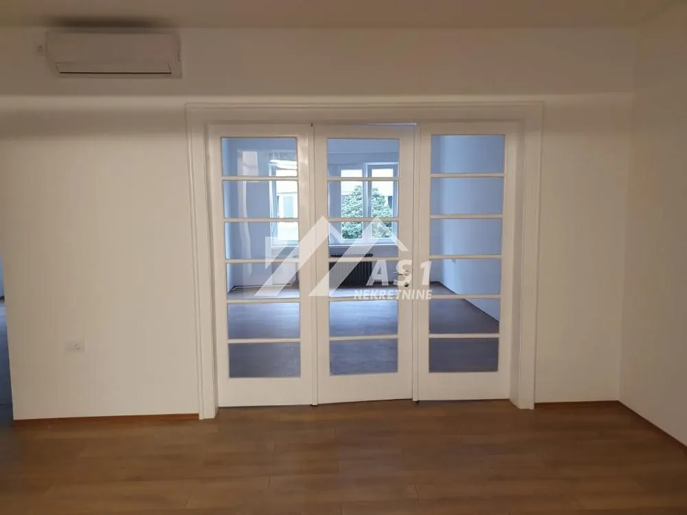 Izdavanje, poslovni prostor, 100m², Novi Sad Sve Podlokacije, Novi Sad