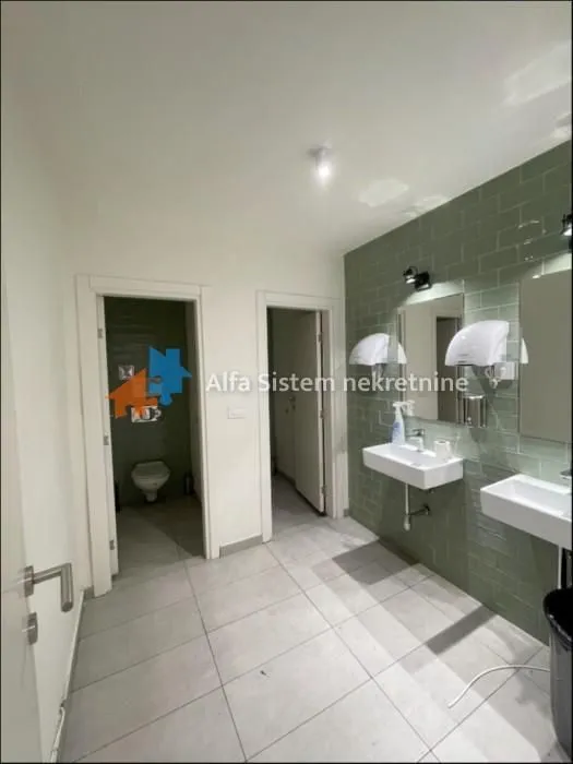 Rent, office space, 1000m², Autokomanda, Voždovac Sve Podlokacije