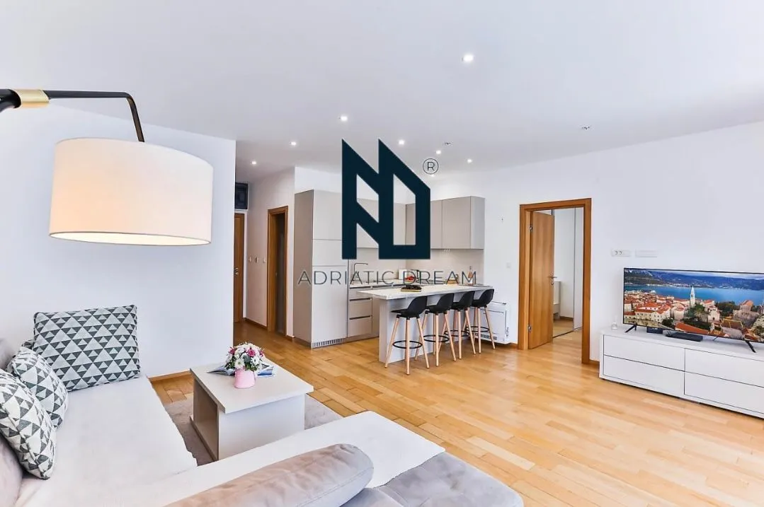 Prodaja, jednosoban stan, 57m², Centar, Budva