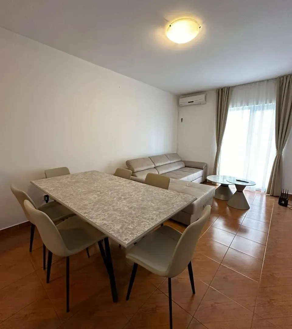 Rent, three bedroom apartment, 120m², Prijevor, Budva