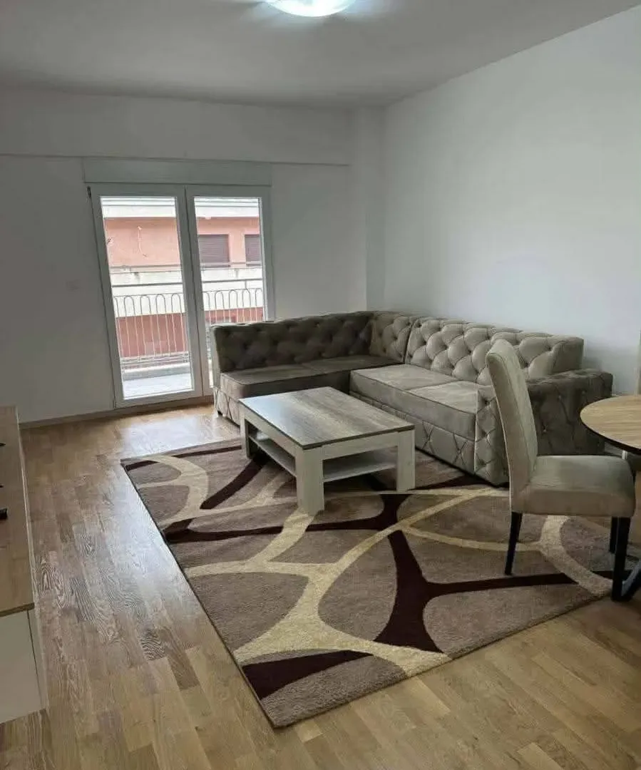 Prodaja, dvosoban stan, 67m², Momišići, Podgorica