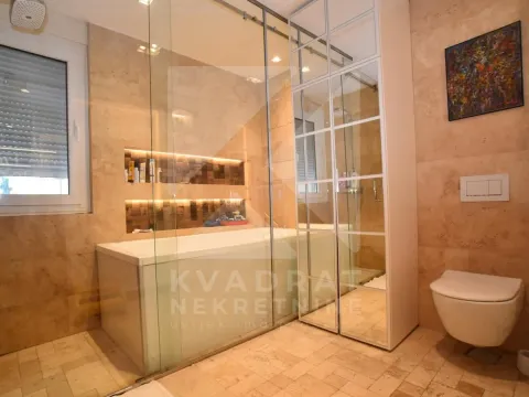 Sale, three bedroom apartment, 122m², Centar, Podgorica - image 16