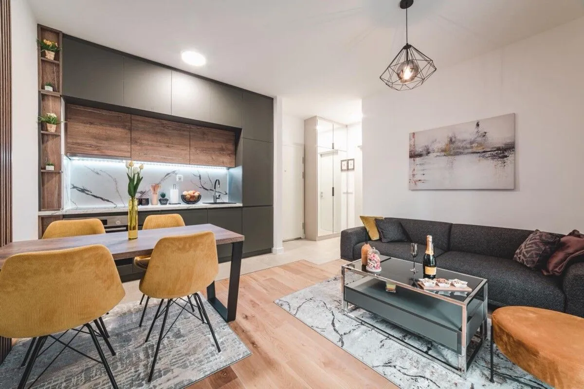 Rent, one bedroom apartment, 39m², Bečići, Budva