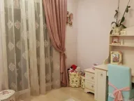 Izdavanje, trosoban stan, 100m², City Kvart, Podgorica - image 2