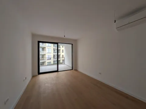 Sale, two bedroom apartment, 58m², Bečići, Budva - image 2