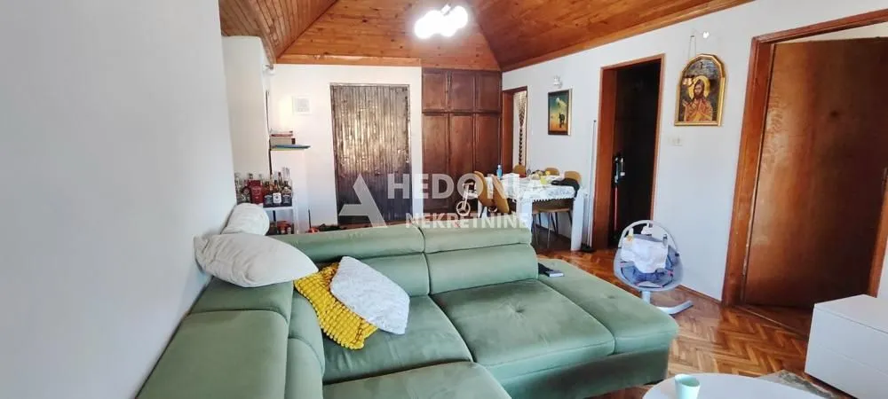 Prodaja, trosoban stan, 73m², Zemun Sve Podlokacije, Beograd