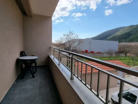 Izdavanje, jednosoban stan, 37m², Lastva Grbaljska, Kotor - image 13