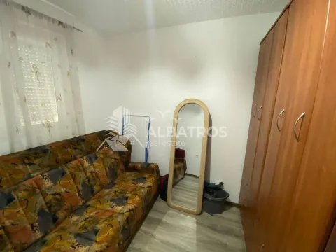 Sale, house, 55m², Sečanj, Srbija - image 12
