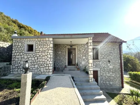 Prodaja,  kuća, 90m2, Slap, Danilovgrad