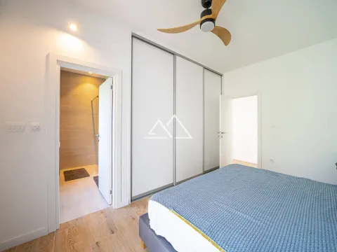 Prodaja, kuća, 220m², Tivat, Crna Gora - image 23