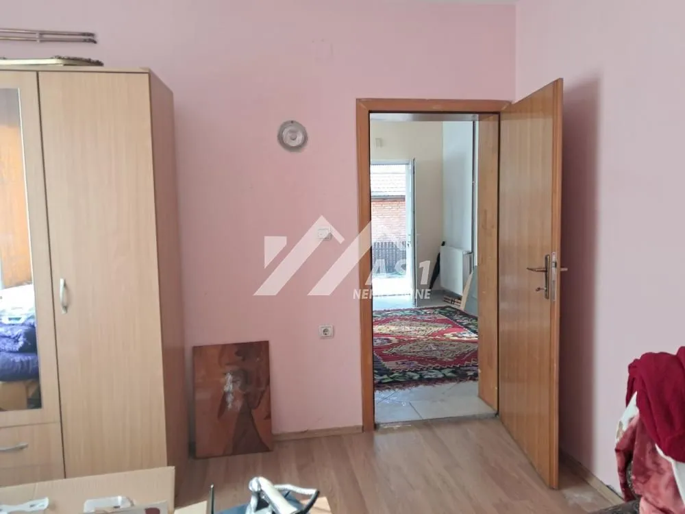 Prodaja, kuća, 300m², Centar, Kotor