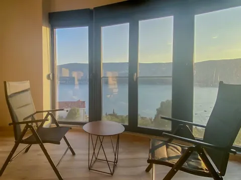 Izdavanje, stan, 120m², Topla, Herceg Novi - image 2