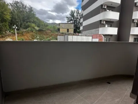 Prodaja, jednosoban stan, 40m², Bečići, Budva - image 2