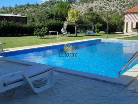 Rent, house, 140m², Donji Martinići, Danilovgrad - image 8