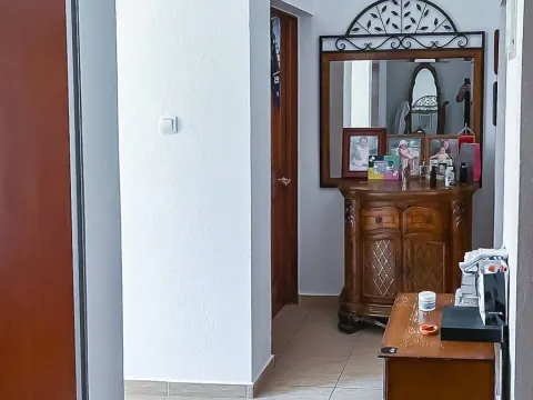 Sale, house, 210m², Donja Gorica, Podgorica - image 2