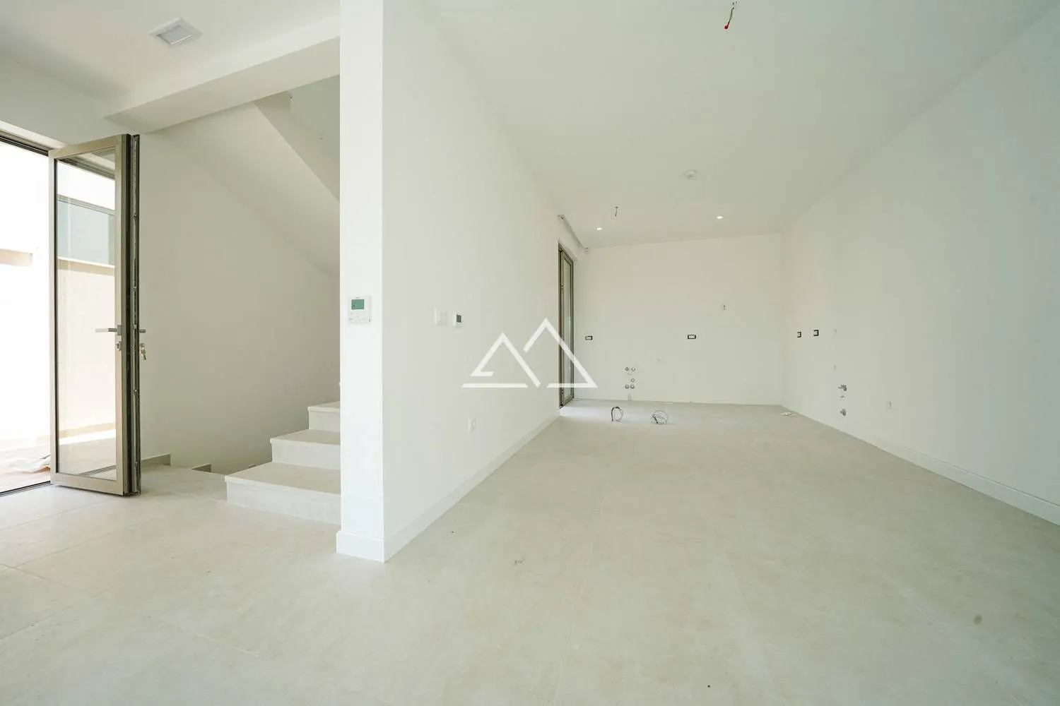 Prodaja, kuća, 286m², Tivat, Crna Gora