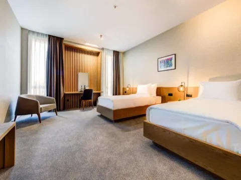 Sale, hospitality venue, 2800m², Danilovgrad, Crna Gora - image 23