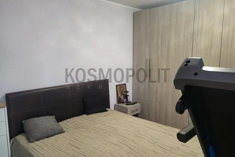 Sale, three bedroom apartment, 88m², Petlovo Brdo, Beograd