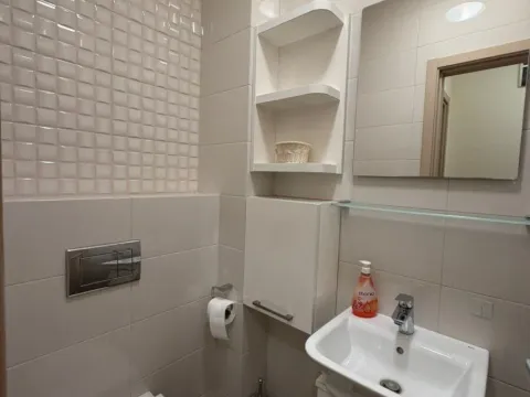 Rent, two bedroom apartment, 72m², City Kvart, Podgorica - image 16