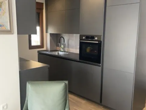 Prodaja, trosoban stan, 98m², Dobrota, Kotor - image 8