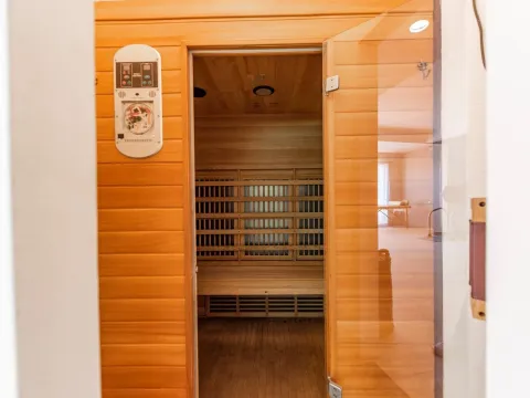 Sale, house, 650m², Kuljače, Budva - image 27