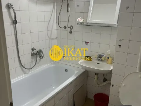 Izdavanje, jednosoban stan, 40m², Zvezdara Sve Podlokacije, Beograd - image 6