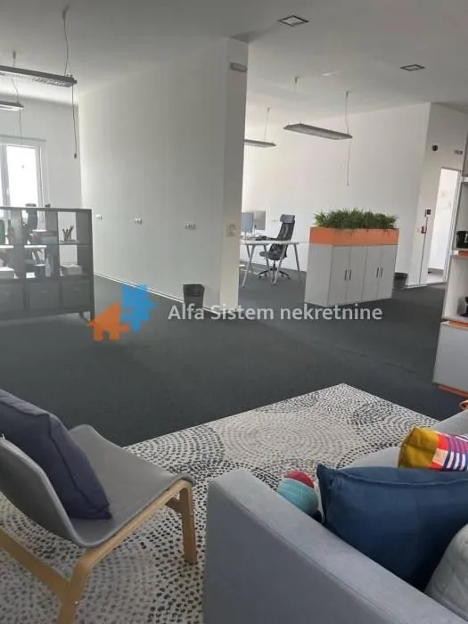 Rent, office space, 360m², Stari Grad, Beograd