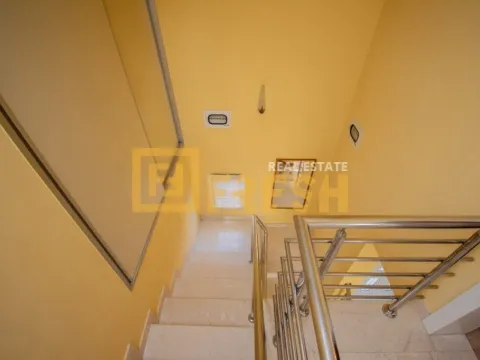 Rent, house, 140m², Dahna, Podgorica - image 17