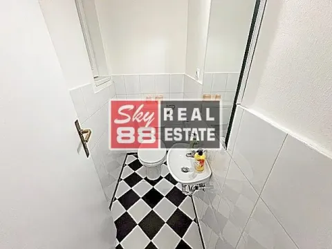 Izdavanje, četvorosoban stan, 136m², Stari Grad, Beograd - image 14