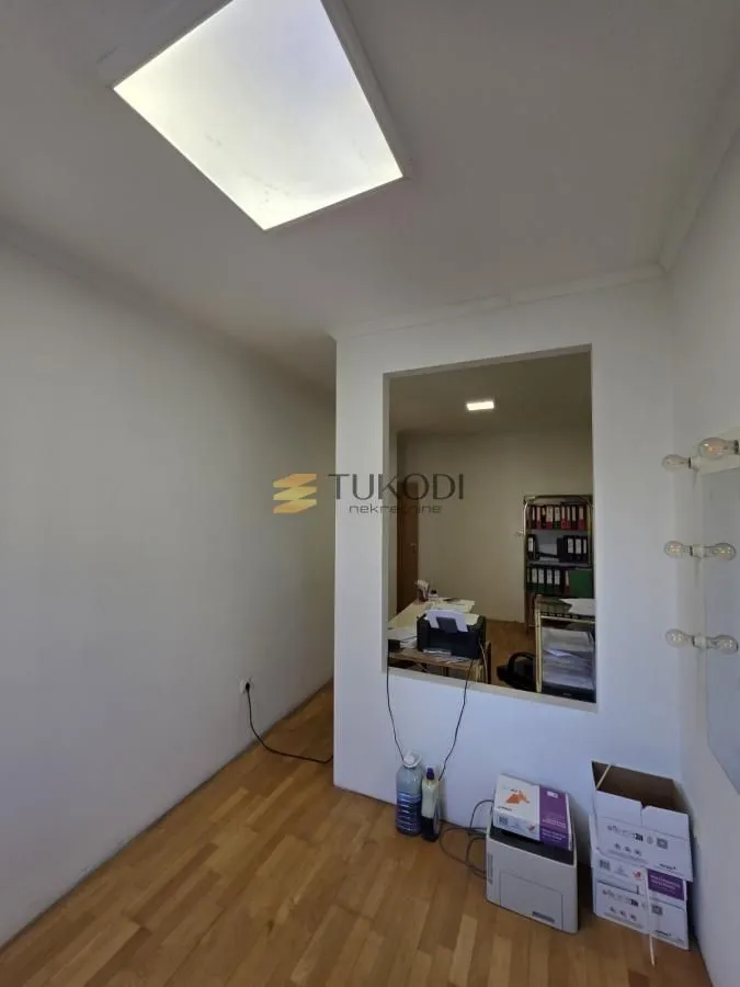 Prodaja, trosoban stan, 99m², Bulevar Oslobodjenja, Novi Sad Sve Podlokacije
