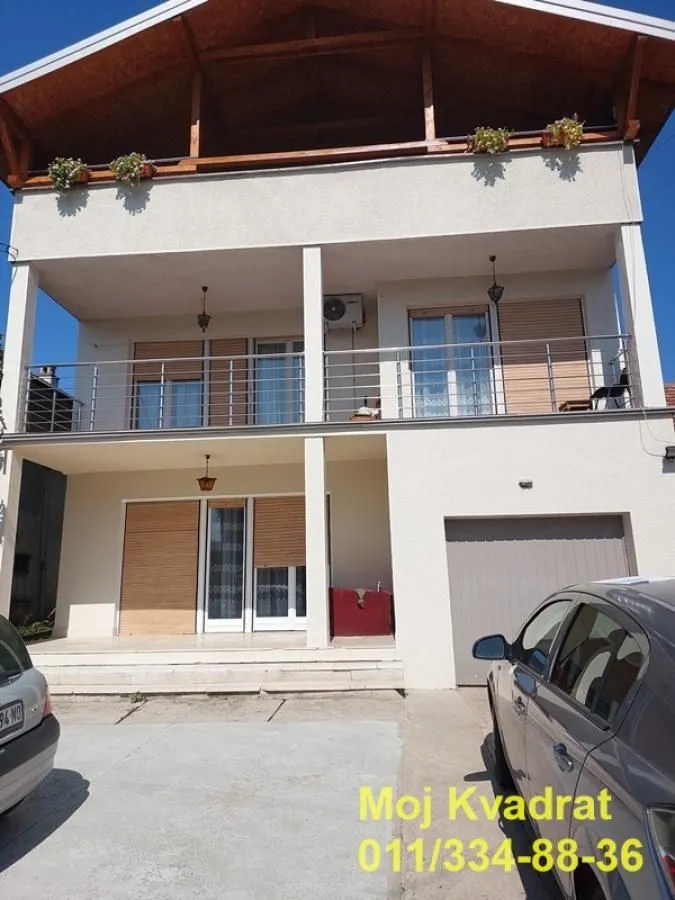 Prodaja, kuća, 381m², Leštane, Grocka