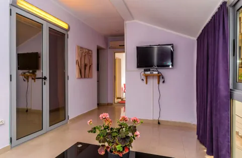 Sale, one bedroom apartment, 48m², Rafailovići, Budva - image 6