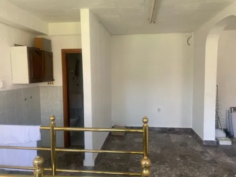 Rent, office space, 65m², Makedonsko naselje, Bar - image 5