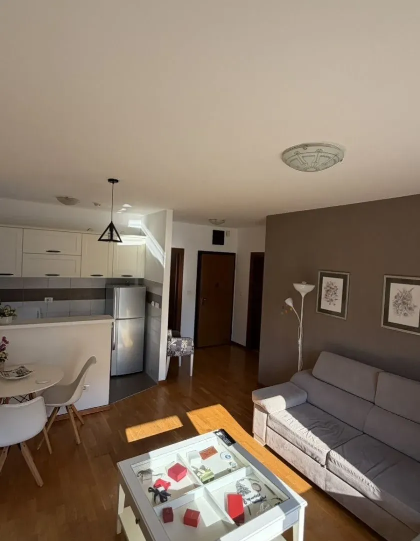 Rent, two bedroom apartment, 63m², City Kvart, Podgorica
