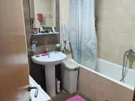 Izdavanje, dvosoban stan, 64m², Stari Aerodrom, Podgorica - image 5