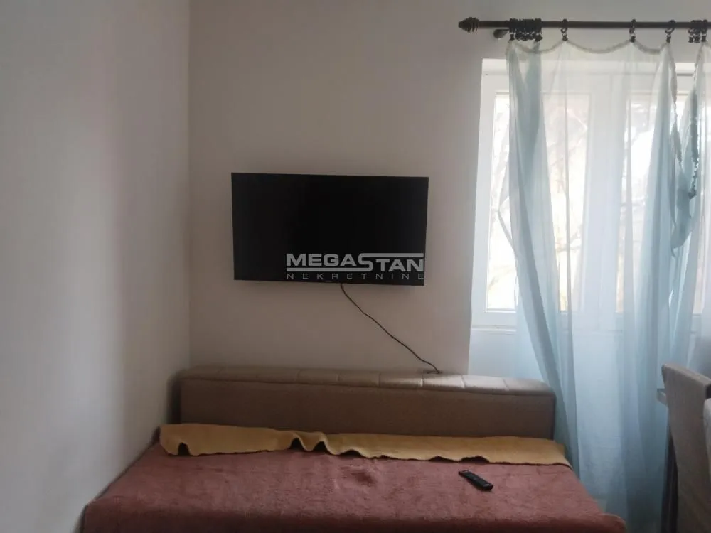 Rent, apartment, 18m², Kanarevo Brdo, Beograd