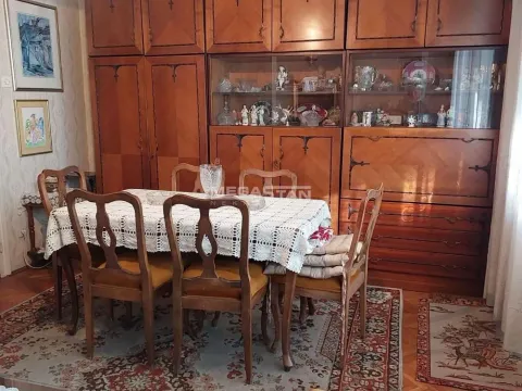 Sale, three bedroom apartment, 101m², Vračar Hram, Vračar Sve Podlokacije - image 14
