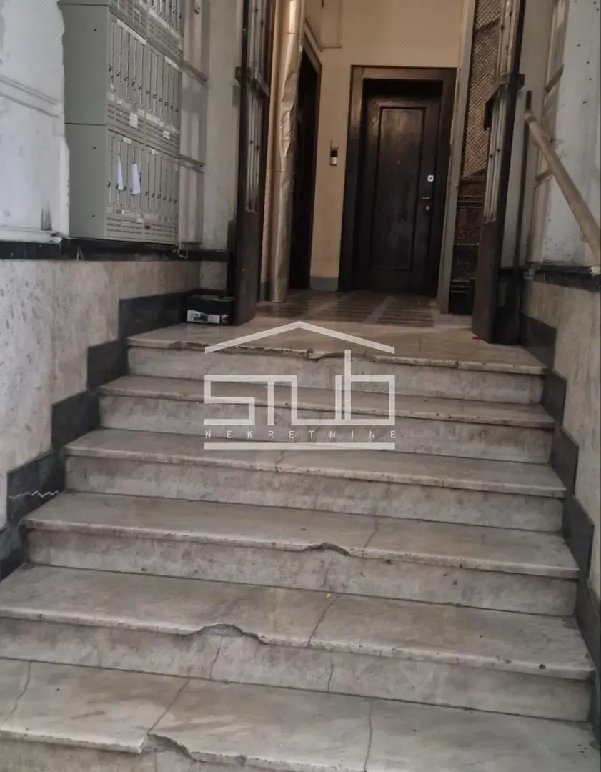 Sale, one bedroom apartment, 60m², Stari Grad, Beograd