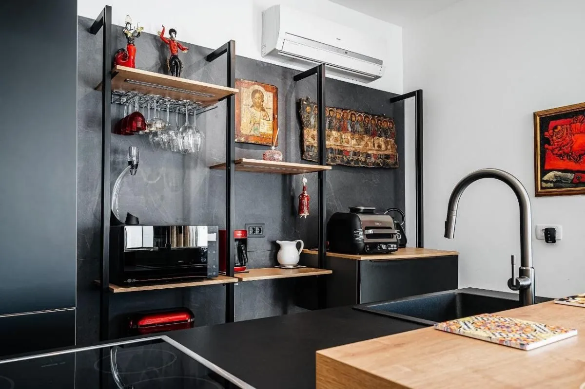 Sale, house, 350m², Reževići, Budva