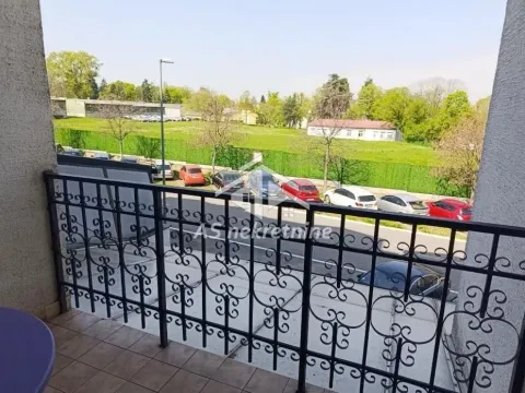 Izdavanje, trosoban stan, 80m², Savski Venac, Beograd - image 13