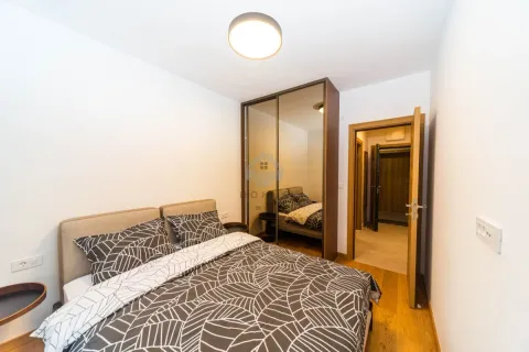 Rent, one bedroom apartment, 47m², Podgorica, Crna Gora - image 6