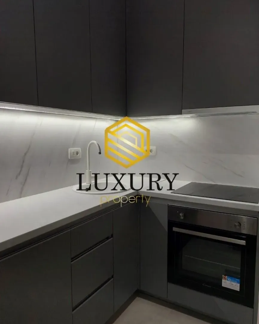 Izdavanje, jednosoban stan, 44m², City Kvart, Podgorica
