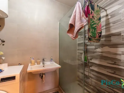 Prodaja, trosoban stan, 119m², Stari Aerodrom, Podgorica - image 4