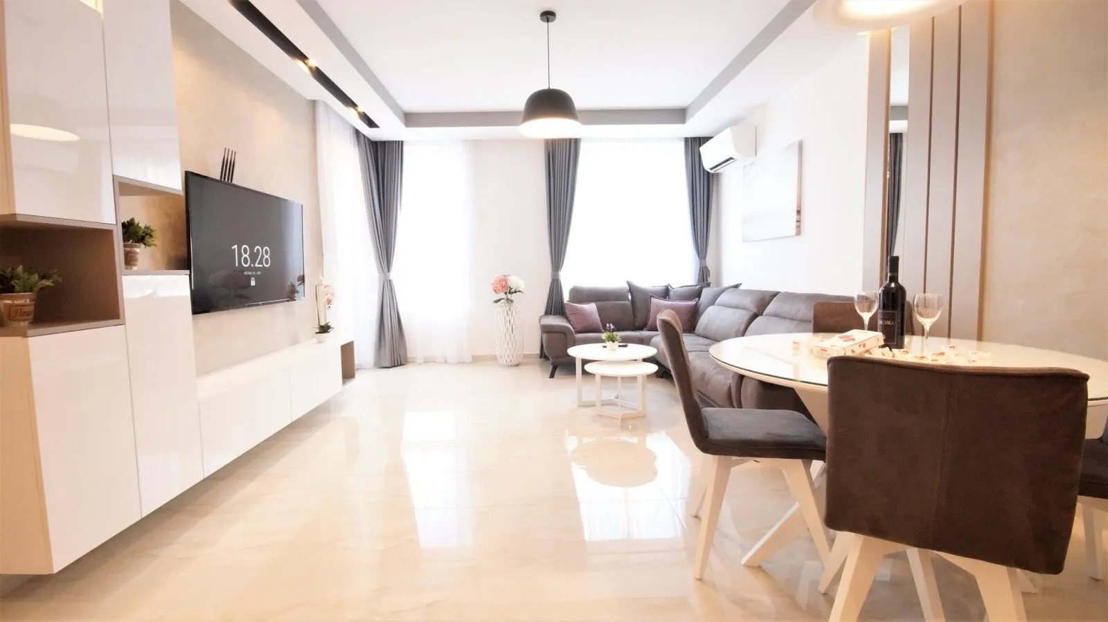 Rent, one bedroom apartment, 46m², Budva, Crna Gora