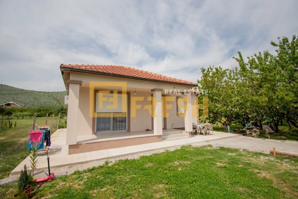 Rent, house, 110m², Kokoti, Podgorica