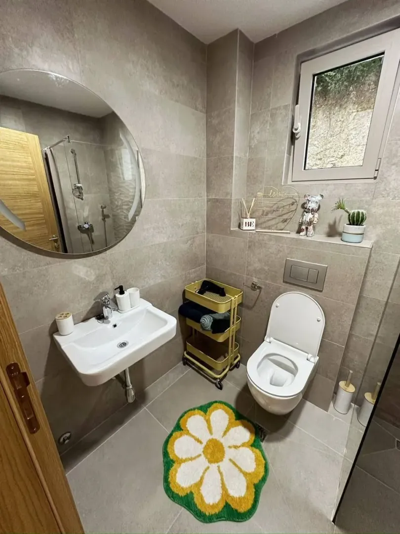 Rent, two bedroom apartment, 65m², Bečići, Budva