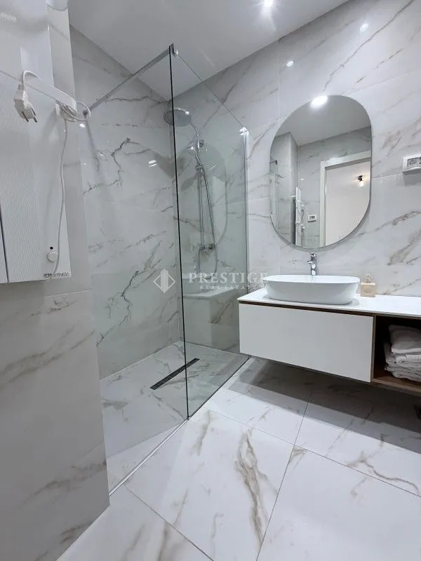 Izdavanje, jednosoban stan, 57m², Kruševac, Podgorica