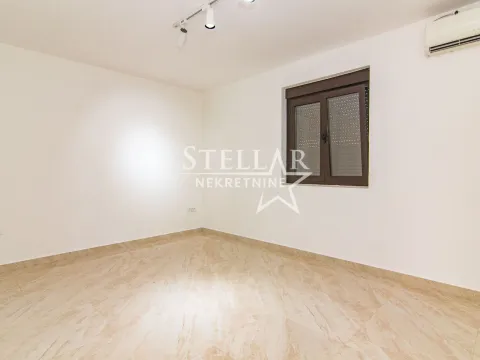 Rent, office space, 90m², Masline, Podgorica - image 4