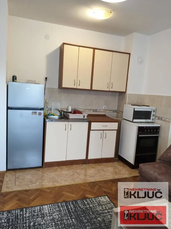 Rent, studio apartment, 26m², Sajmište, Novi Sad